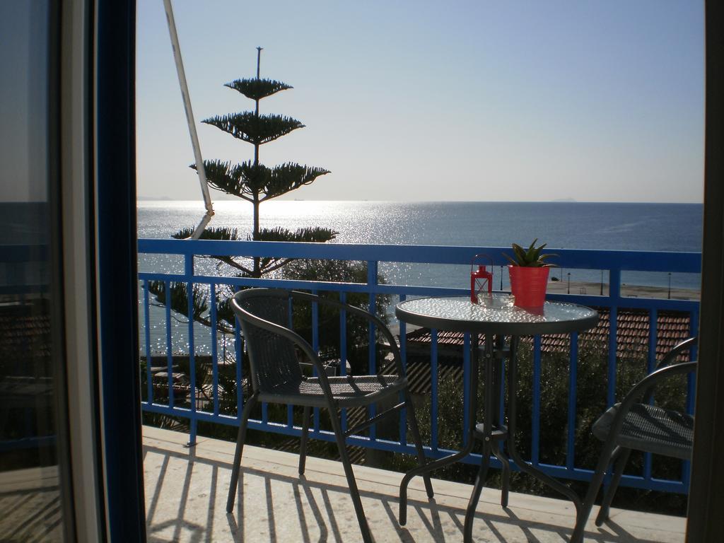 Sunrise Flora Διαμέρισμα Αγία Μαρίνα Δωμάτιο φωτογραφία